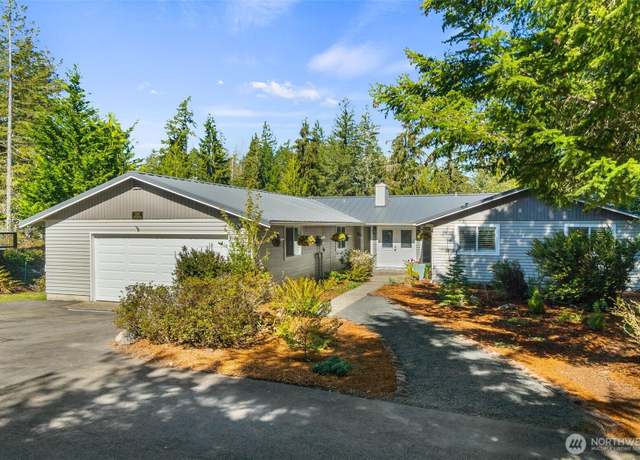 Property at 80 E Country Club Dr W, Union, WA 98592, 4 beds, 2 baths