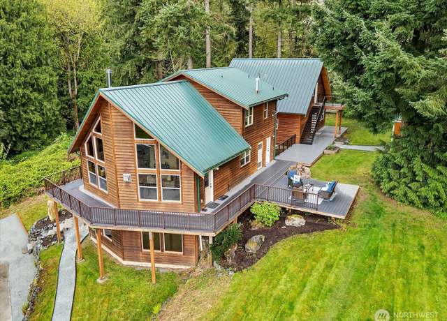 Property at 33026 English Grade Rd, Stanwood, WA 98292, 3 beds, 2.5 baths