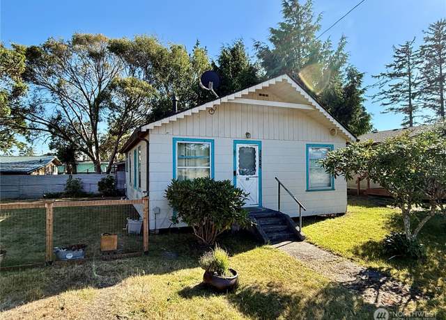 Property at 1512 270th Pl, Ocean Park, WA 98640, 2 beds, 1 bath