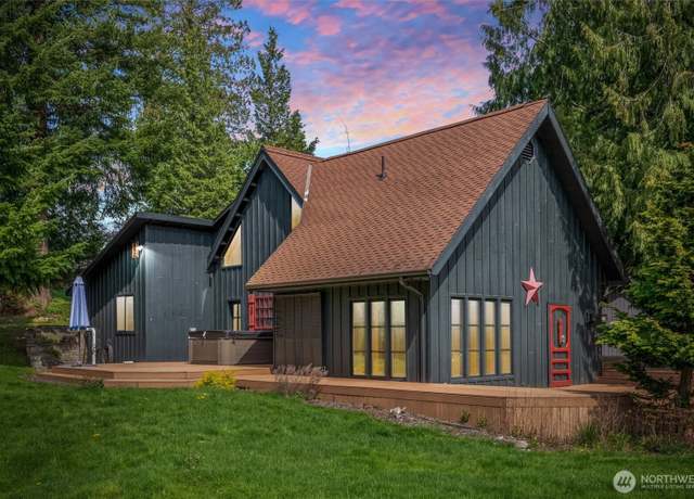Property at 1254 Paradise Rd, Ferndale, WA 98248, 3 beds, 2.5 baths