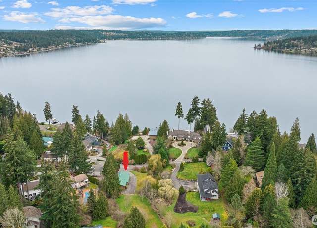 Property at 18121 SE 41st Ln, Bellevue, WA 98008, 2 beds, 2 baths