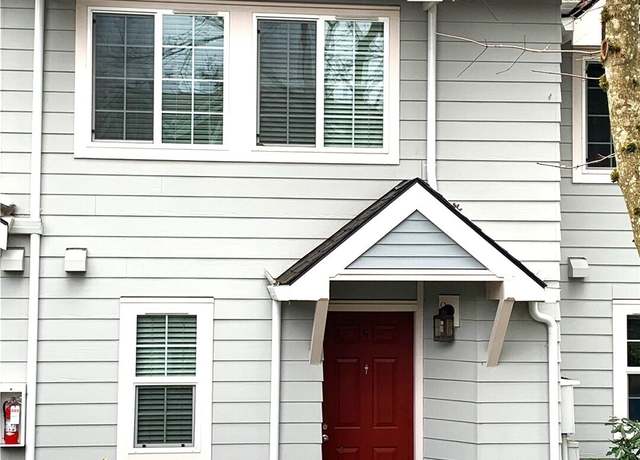 Property at 13145 102nd Ln NE #5, Kirkland, WA 98034, 2 beds, 2.5 baths