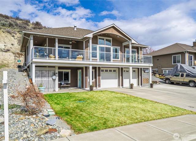 Property at 120 Madisen Ln, Chelan, WA 98816, 3 beds, 3 baths
