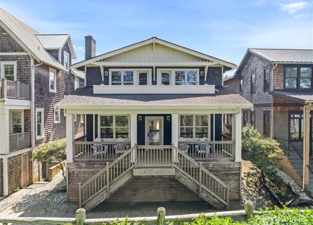 Property at 33 N Glen Ln, Pacific Beach, WA 98571, 6 beds, 7 baths