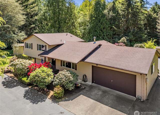 Property at 8675 NE West Kingston Rd, Kingston, WA 98346, 3 beds, 1.5 baths