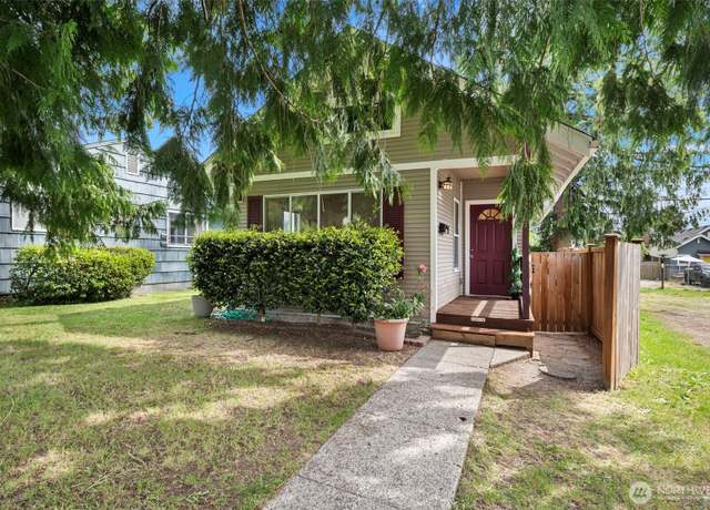 Property at 3820 S 11th St, Tacoma, WA 98405, 3 beds, 2 baths