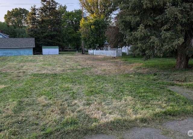 Property at 205 E Washingto Ave, Dayton, WA 99328