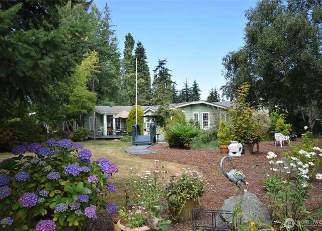 Property at 171 Foxtail Ln, Sequim, WA 98382, 3 beds, 3 baths