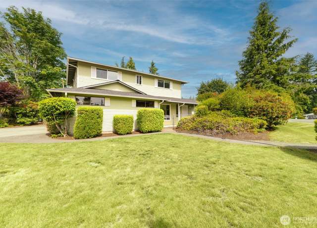 Property at 14646 SE 181ST St, Renton, WA 98058, 4 beds, 2.5 baths