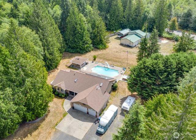 Property at 14029 Kayak Point Rd, Stanwood, WA 98292, 3 beds, 4 baths