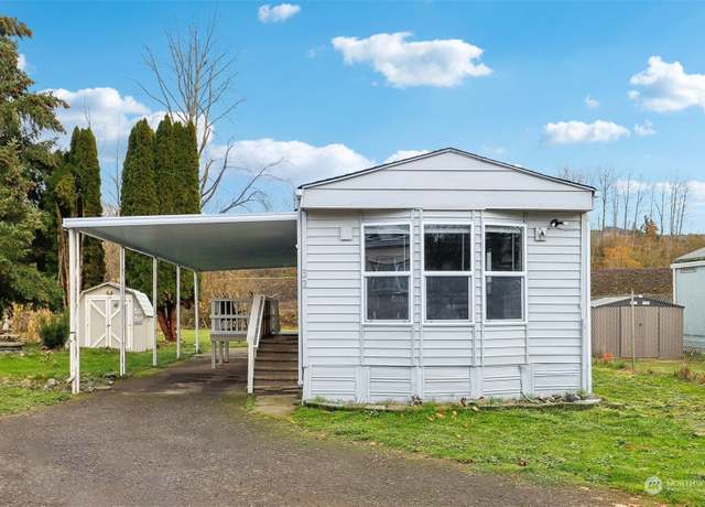 Property at 1450 Westside Hwy #32, Kelso, WA 98626, 2 beds, 1 bath