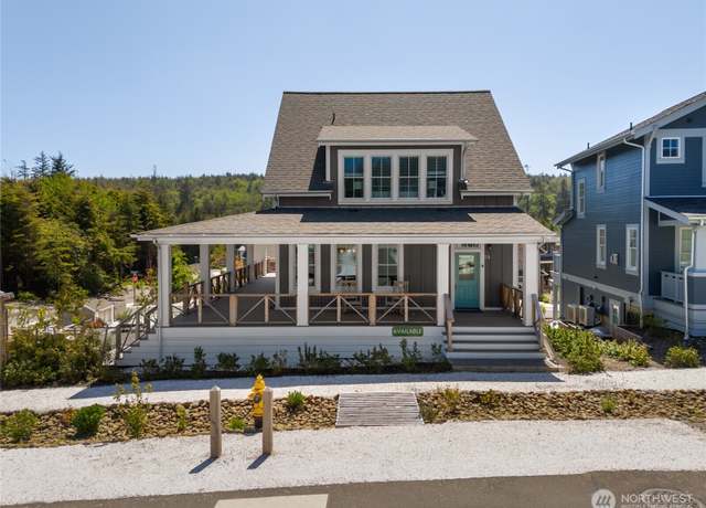 Property at 374 Compass St, Pacific Beach, WA 98571, 4 beds, 5.5 baths