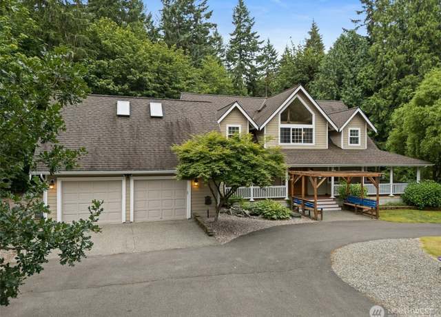 Property at 8495 Landing Ln SE, Port Orchard, WA 98367, 3 beds, 3 baths