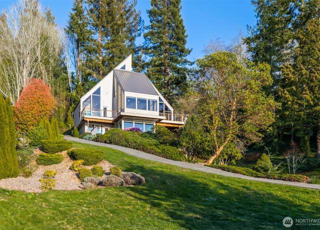 Property at 10103 Marine View Dr, Mukilteo, WA 98275, 3 beds, 3 baths