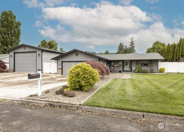 Property at 2051 Spruce, Woodland, WA 98674, 3 beds, 2.5 baths
