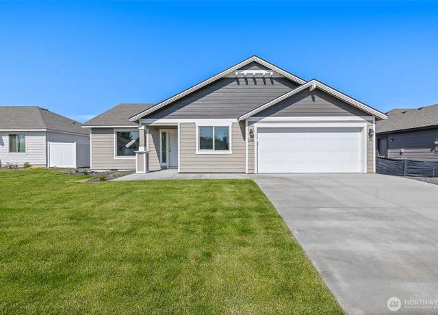 Property at 214 N Lessor Loop, Moses Lake, WA 98837, 3 beds, 2 baths