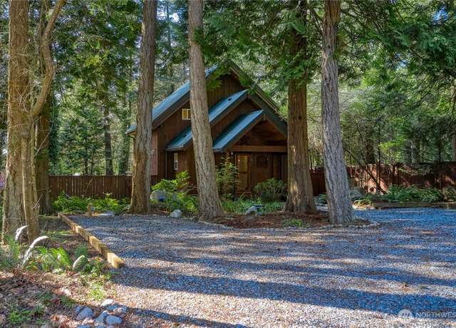 Property at 713 Claire Ln, Point Roberts, WA 98281, 2 beds, 2 baths