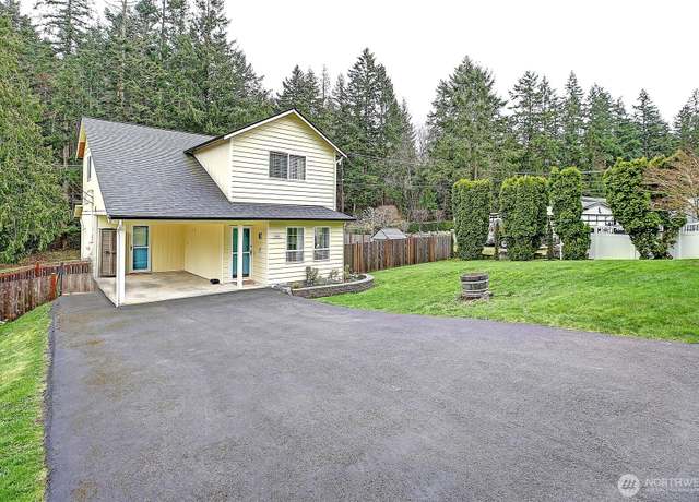 Property at 922 Dolphin St, Camano Island, WA 98282, 2 beds, 1.5 baths