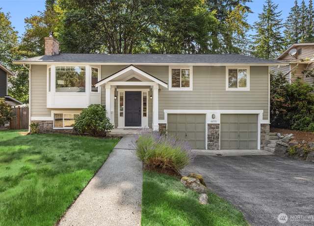 Property at 10733 126th Pl NE, Kirkland, WA 98033, 4 beds, 3 baths