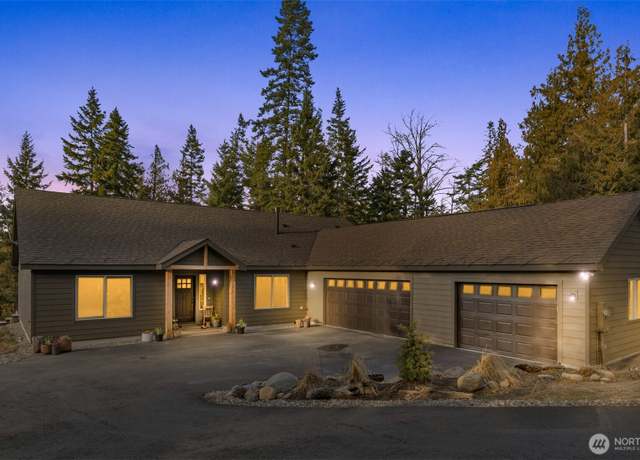 Property at 371 Pinnacle Ln, Cle Elum, WA 98922, 3 beds, 2 baths