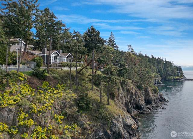 Property at 311 Madrona Dr, Friday Harbor, WA 98250, 4 beds, 3 baths