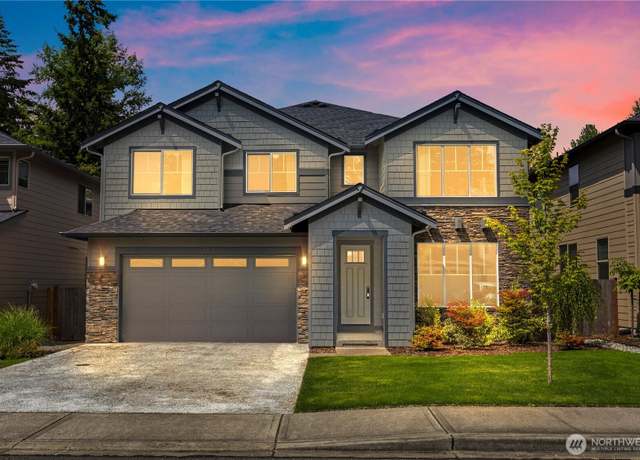 Property at 16816 124th Avenue Ct E, Puyallup, WA 98374, 5 beds, 3.5 baths