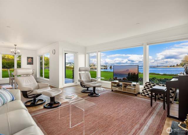 Property at 428 Harborview Dr NE #112, Bainbridge Island, WA 98110, 2 beds, 2 baths