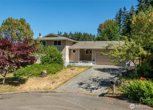 Property at 809 Juma Ct, Port Angeles, WA 98363, 4 beds, 2 baths