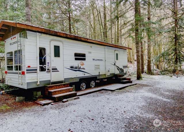 Property at 118 5 Big River Blvd W, Deming, WA 98244, 1 bed, 1 bath