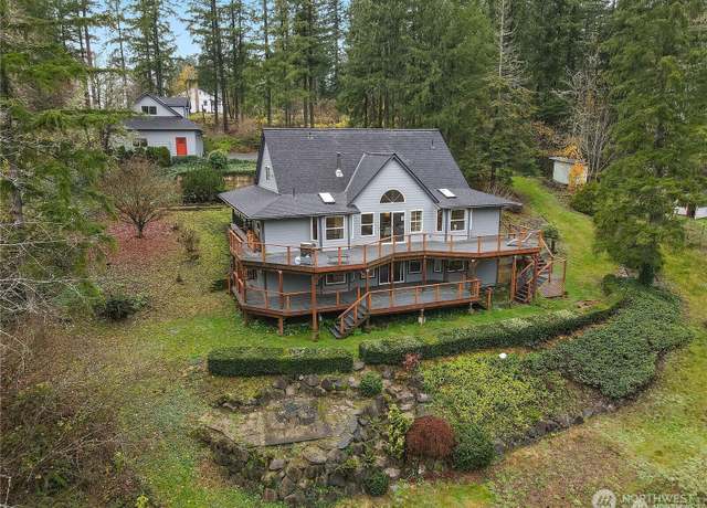 Property at 30521 NE 147th Ct, Battle Ground, WA 98604, 4 beds, 3.5 baths
