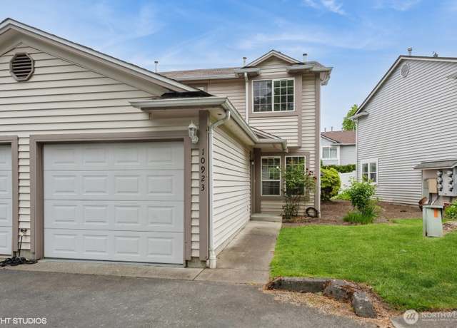 Property at 10923 63rd St E, Puyallup, WA 98372, 1 bed, 1.5 baths