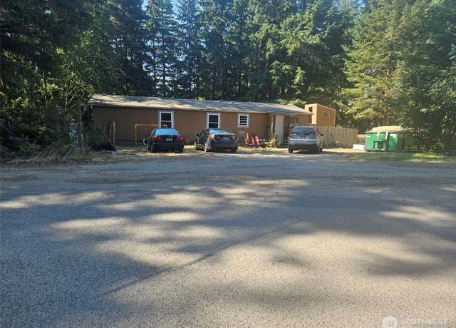 Property at 1372 SE Spencer Ave, Port Orchard, WA 98367, 3 beds, 2 baths