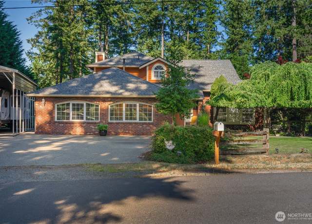 Property at 6808 183rd Ave E, Bonney Lake, WA 98391, 5 beds, 3.5 baths