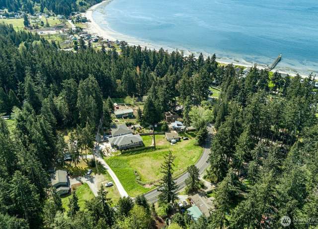 Property at 5865 Fish Rd, Freeland, WA 98249, 4 beds, 3 baths