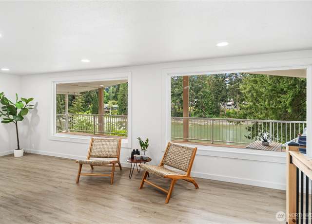 Property at 2419 Rocky Point Rd NW, Bremerton, WA 98312, 3 beds, 2.5 baths