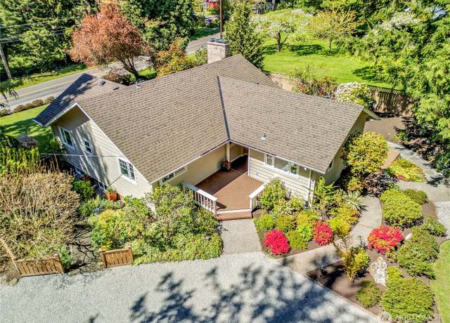 Property at 11330 North Madison Ave NE, Bainbridge Island, WA 98110, 3 beds, 2 baths