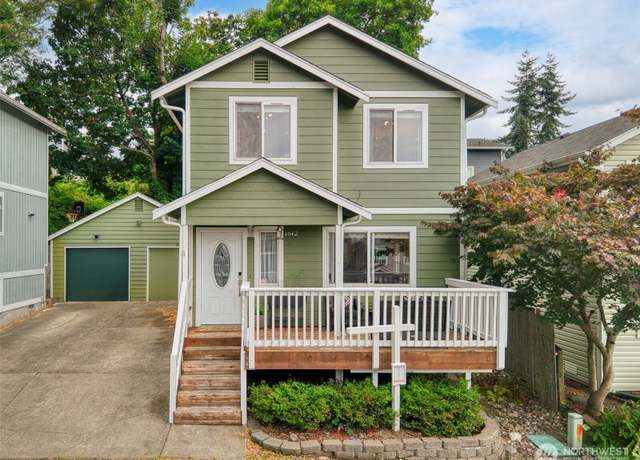Property at 1612 Arvon Ave, Bremerton, WA 98312, 3 beds, 2 baths