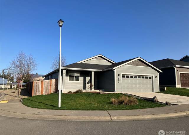 Property at 3601 Page St, Port Angeles, WA 98362, 3 beds, 2 baths