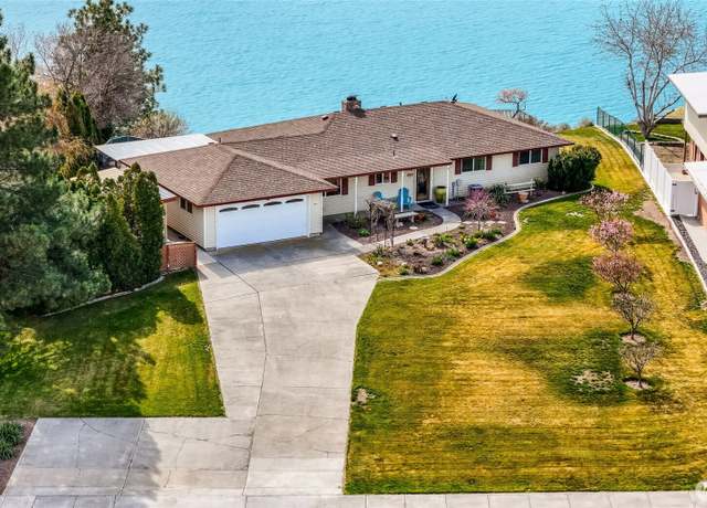 Property at 338 N Crestview Dr, Moses Lake, WA 98837, 3 beds, 2 baths