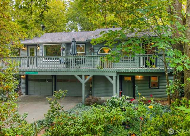Property at 7600 Highland Park Way SW, Seattle, WA 98106, 2 beds, 2 baths