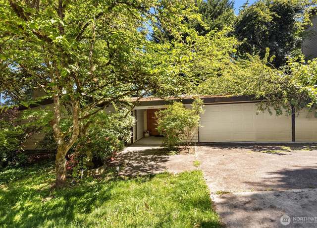 Property at 806 101st Ave SE, Bellevue, WA 98004, 3 beds, 2 baths