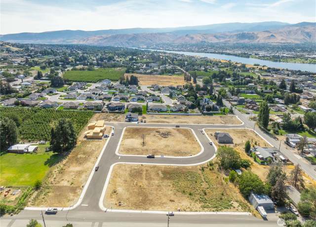 Property at 3274 NW Brianna  (Lot 17) Ave, East Wenatchee, WA 98802