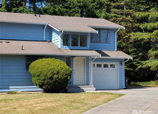 Property at 1234 NW Lanyard Loop #1, Oak Harbor, WA 98277, 3 beds, 1.5 baths