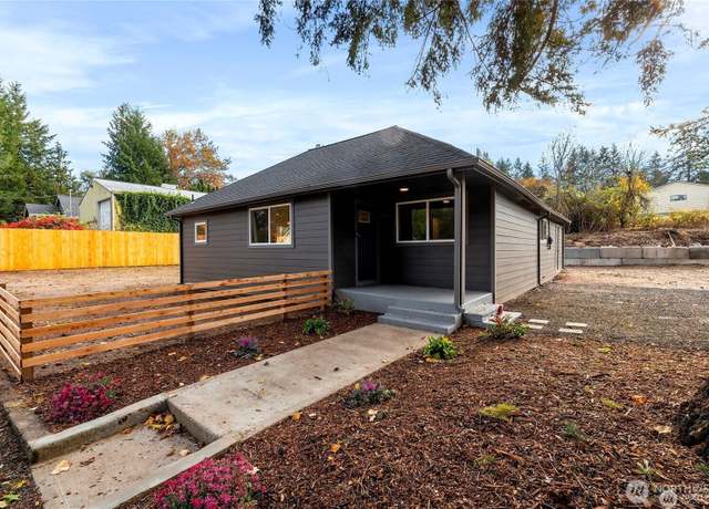 Property at 3785 Thorson Rd W, Bremerton, WA 98312, 3 beds, 2 baths