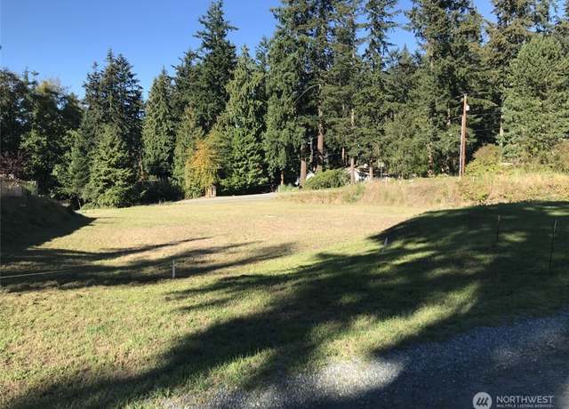 Property at 5821 Fish Rd, Freeland, WA 98249