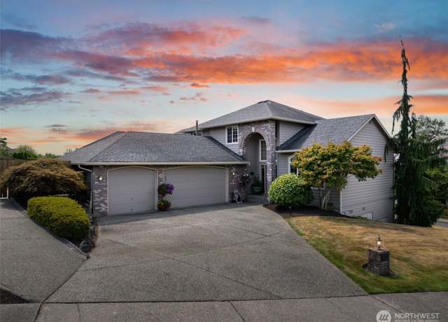 Property at 7414 78th St NE, Marysville, WA 98270, 5 beds, 3 baths