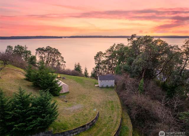 Property at 202 Island Blvd, Fox Island, WA 98333
