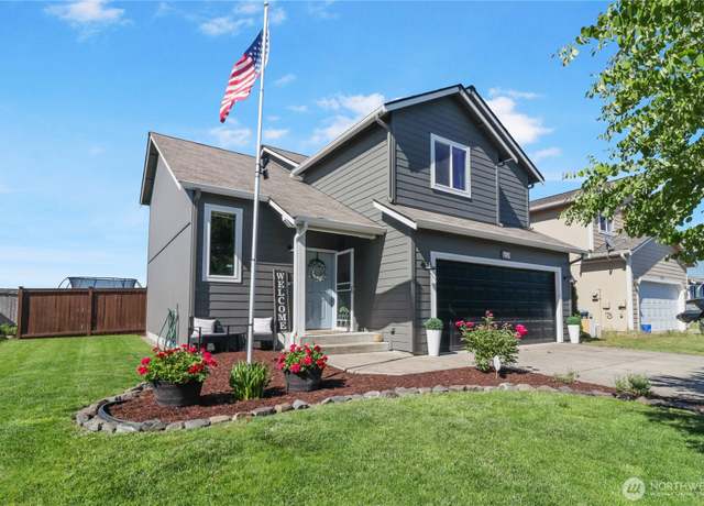 Property at 16574 Greenleaf Ave SE, Yelm, WA 98597, 3 beds, 2.5 baths