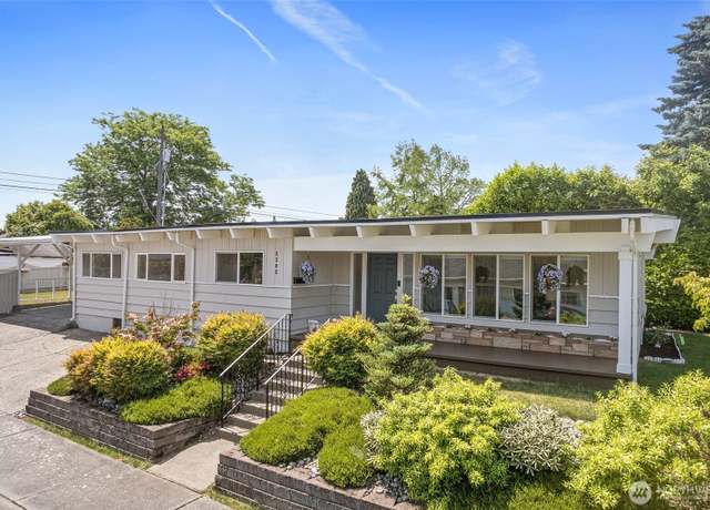 Property at 5202 Fawcett Ave, Tacoma, WA 98408, 3 beds, 1 bath