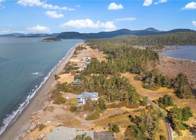 Property at 38 A Surfcrest Dr, Oak Harbor, WA 98277